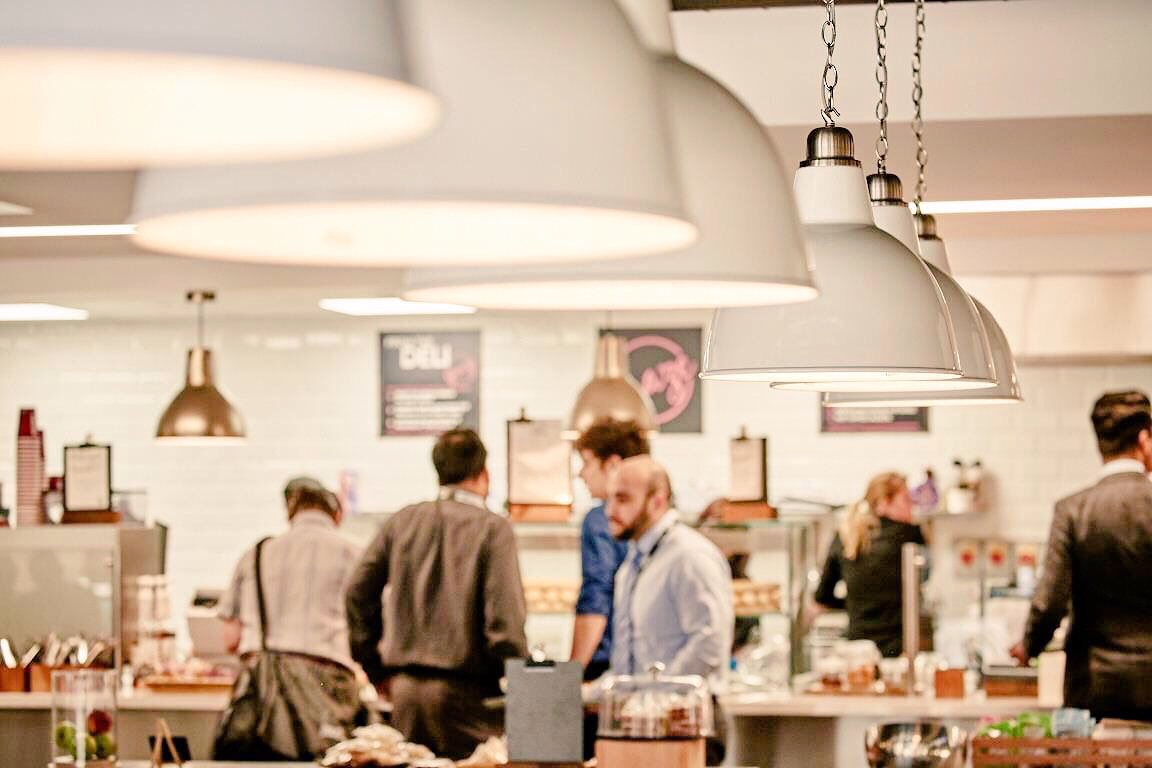 bedfordheight's tweet photo. Don't you think @grazebedford1 has come a long way? Talk about a transformation!! 🥘 ☕️🍽 https://t.co/jdBhRUkDr0
