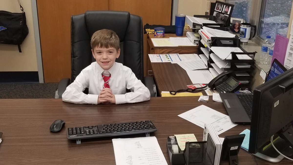 Gussner is happy to welcome our new principal for the day. Welcome Mr. Mayer! Great job leading our fundraising campaign! #wildcatpride