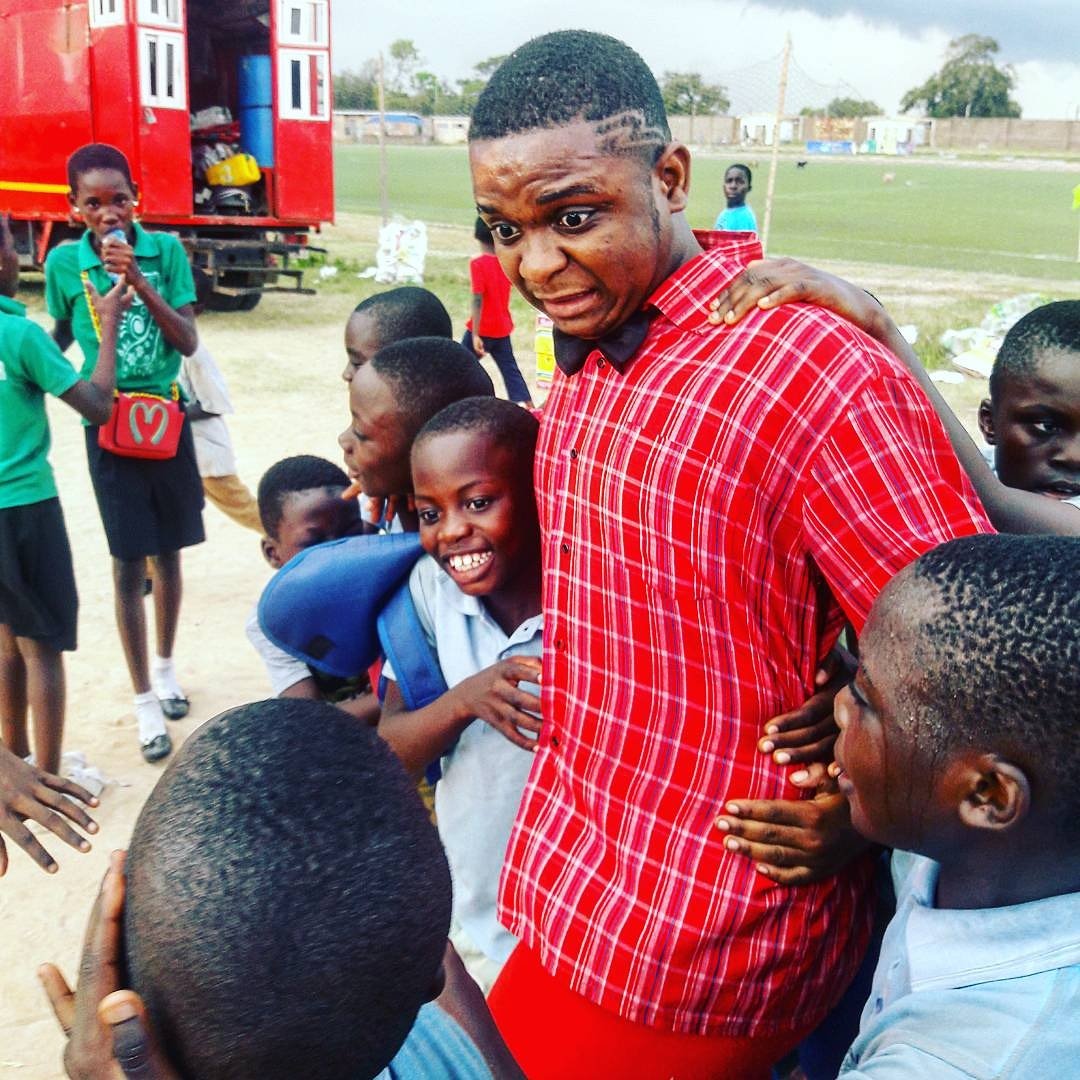 ENOCKDARKO7's tweet photo. #KIDSPRESIDENT💃 #KIDSICON💃💪👐 https://t.co/9EpSQt7ZEE