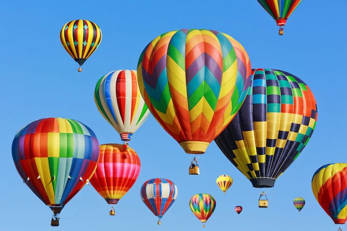 CoinDesk's tweet photo. Bitcoin Price Sets New Record As Cryptocurrency Market Tops $200 Billion https://t.co/fcgLbZH1sU https://t.co/hdi4ylZRpn