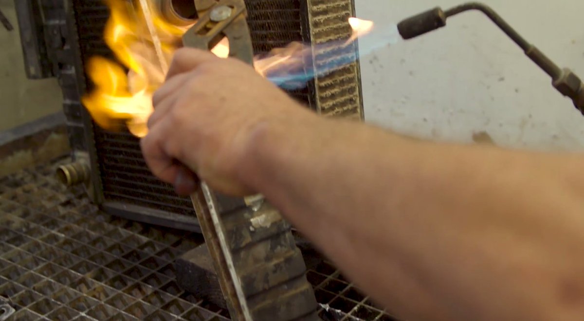 Stempels Radiateuren levert zowel traditioneel als modern vakwerk. In wat zij dit leveren is vanmiddag om 13.05 te zien bij @RTLZKijken dus!