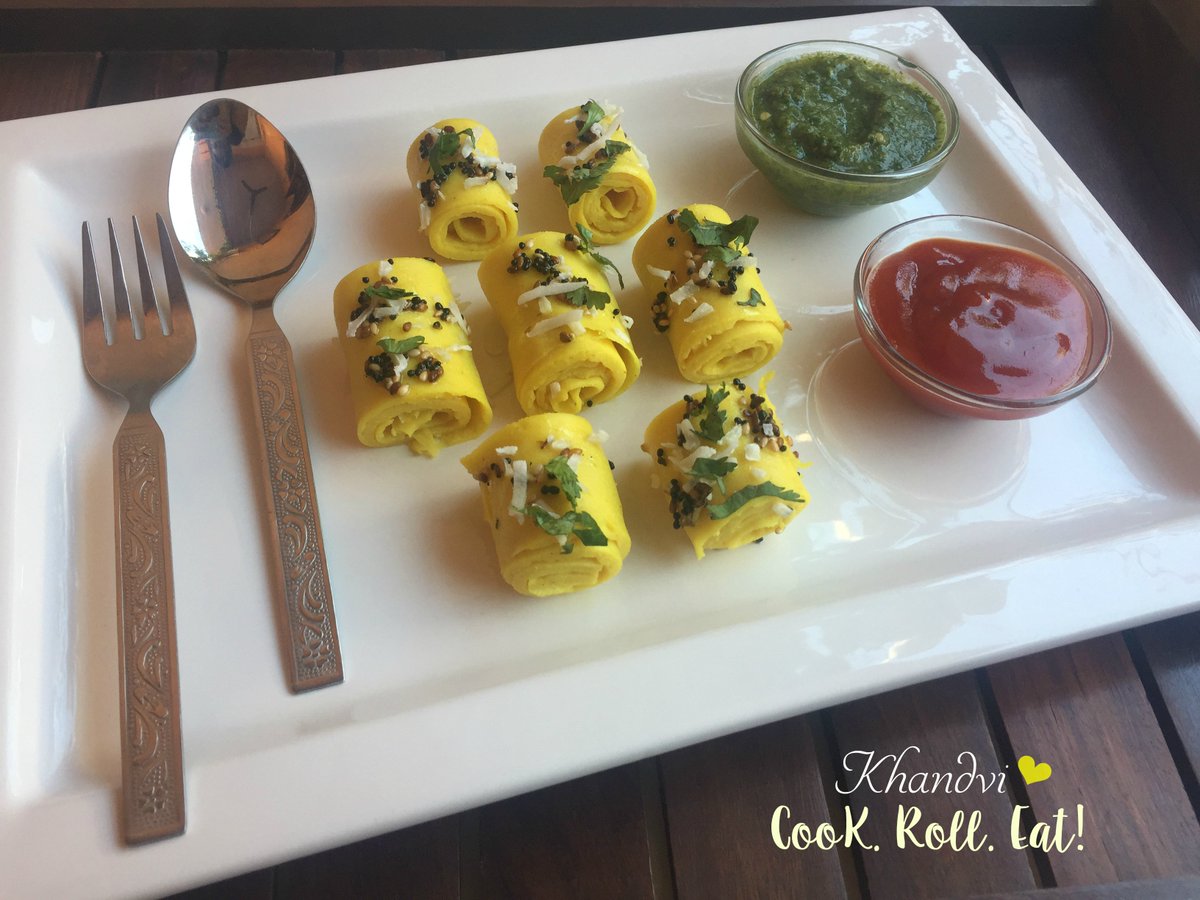 divyaszaika's tweet photo. {BLOGGED}
Khandvi Recipe | How to make Khandvi rolls at home 🌟😬 
Recipe link: https://t.co/LxWQKGnwIO https://t.co/Z5UV330Ke6