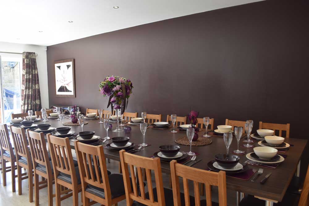 Corpcottages's tweet photo. HAVE YOU SEEN OUR LUNCH INCLUDED £99pp PACKAGE? 
- Arrive at 10am 
- Afternoon tea available on arrival 

Visit: https://t.co/yD4i4zK3Ij https://t.co/T8dWxeZLQU