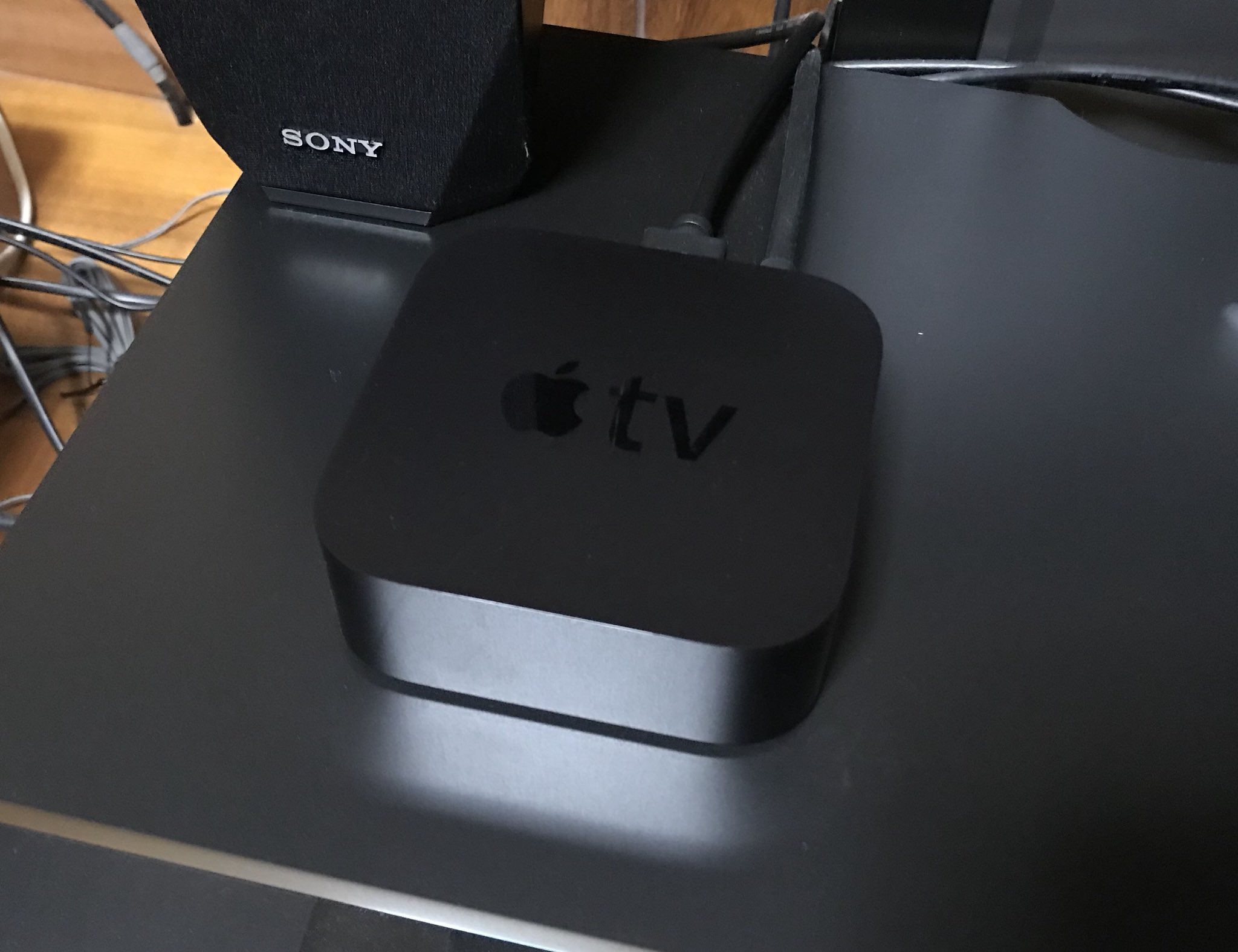 小庵 春 ちなみに我が家にはapple Tvもあるのですが Dアニメ のアプリがなく Iphoneから転送しないと観られない上に 画質がhdからsdに変換されてしまうので Dアニメはいつもpcで観ていたという経緯があるのです Dtvターミナルがあれば それも解消です