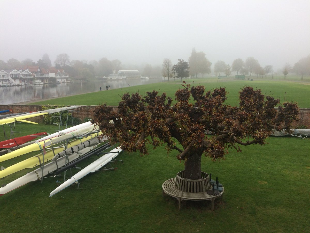 Leander_Club's tweet photo. It’s the Henley Sculls tommorow! Best of luck to everyone taking part! @HenleyHeadRaces 🚣🏻🍂 https://t.co/ylsy1soDay