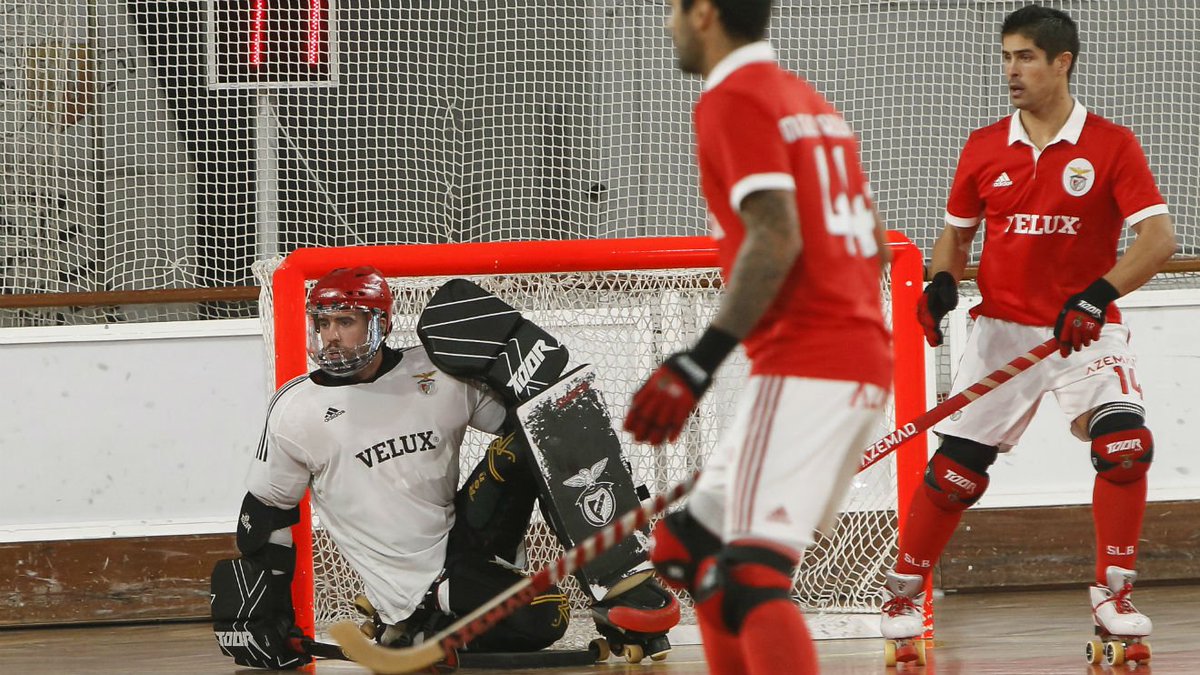 SLBenfica's tweet photo. 💬 Pedro Henriques lança o jogo frente ao Montreux HC: "Estamos num grupo extremamente difícil em que todos os detalhes contam." https://t.co/2G0BRhmy5J