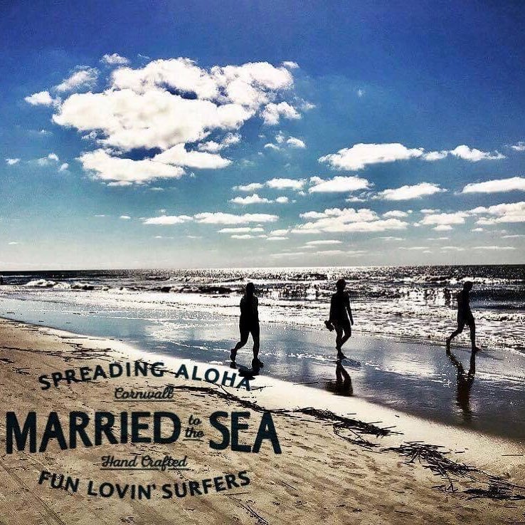 Spreading_Aloha's tweet photo. Aloha everyone! #marriedtothesea #spreadingthealoha #ocean https://t.co/tsv8ivFSTc https://t.co/fMOrKLtdtI