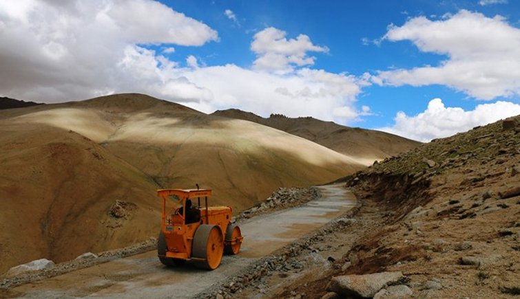 theinditrip's tweet photo. Ladakh Swells with Pride with Construction of Highest ... - https://t.co/lvrc14J5S3
#AmazingFactsTravelNews #TheInditrip #Inditrip https://t.co/r3uctVZs60