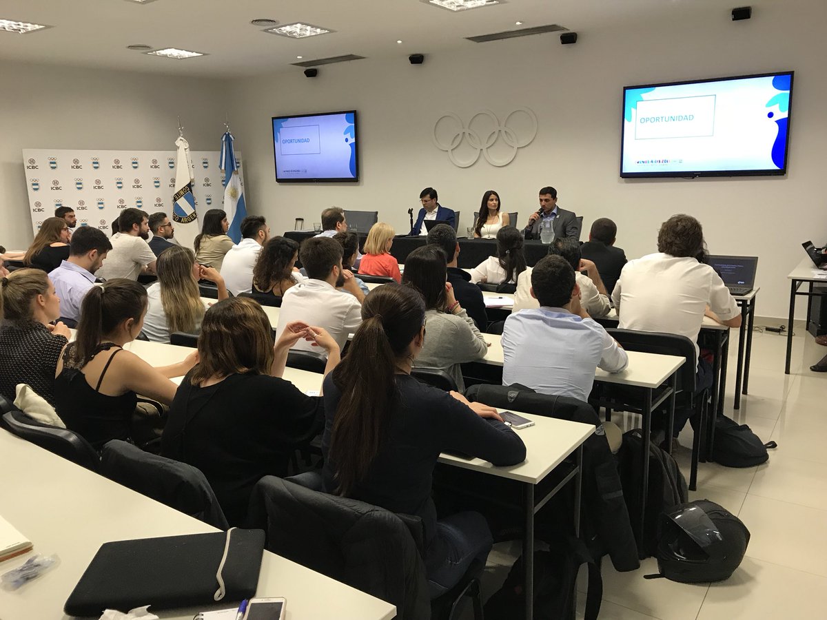 María Lasa tweet media