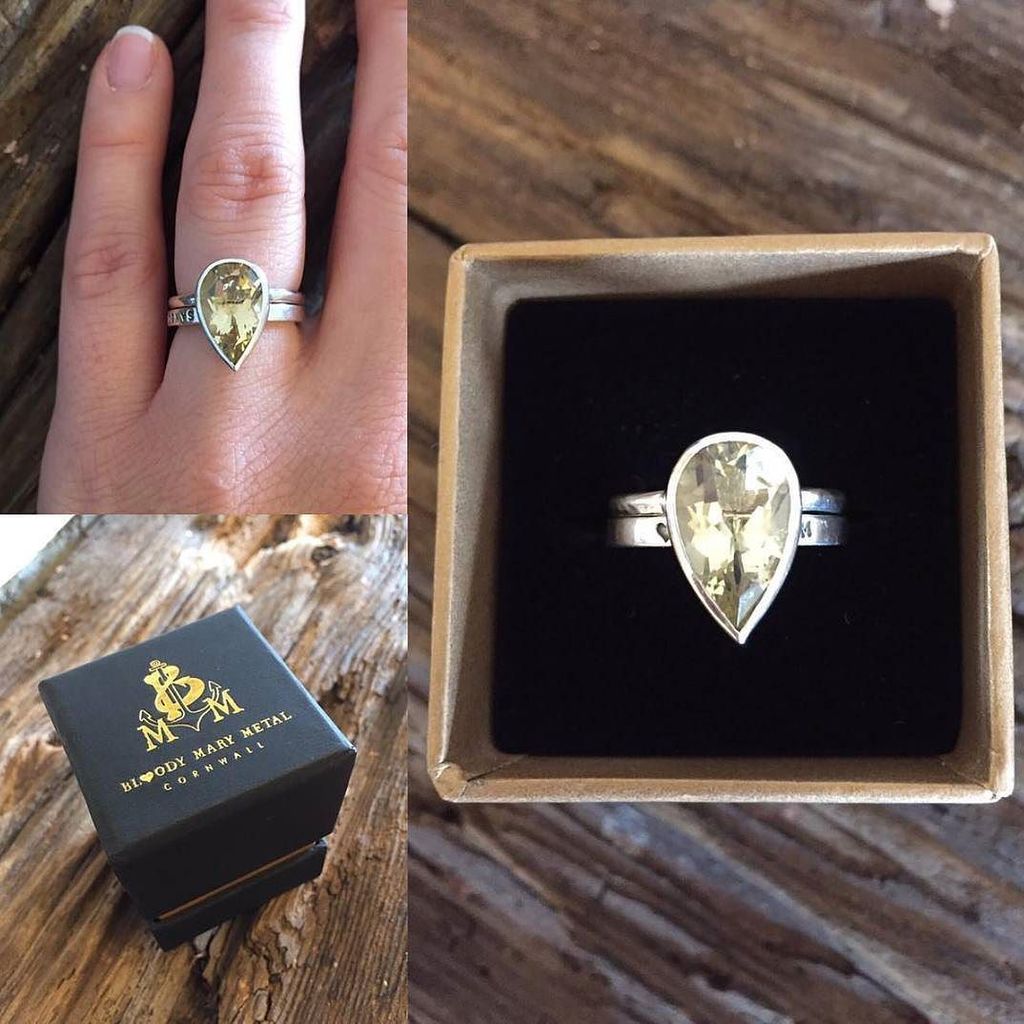 bloodymarymetal's tweet photo. C i t r i n e ⚔ Making an absolute winner of an engagement ring when paired up with our #BmmStacks - this #BmmBesp… https://t.co/iDnlXxoGnm https://t.co/6xxyt3WOpl