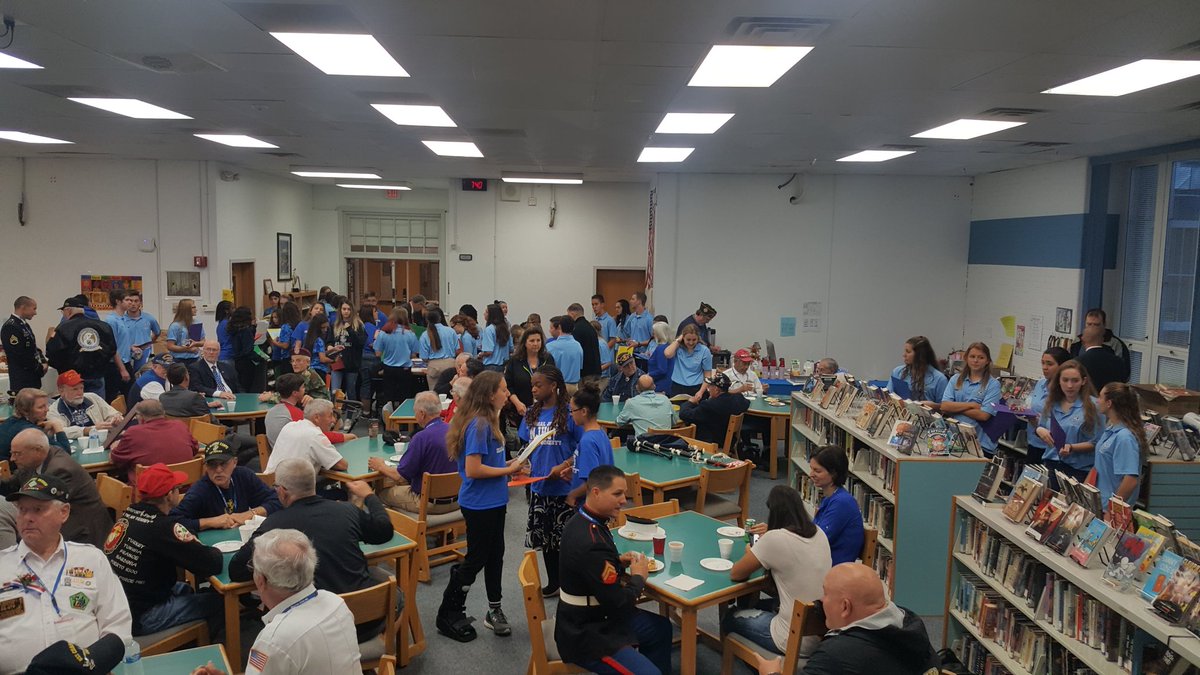 Our <a href="/wh_peer/">Warren Hills Peer</a> welcome military veterans to the <a href="/WHRMiddleSchool/">Warren Hills M.S.</a> #VeteransDay program. Thanks to all for your service.
