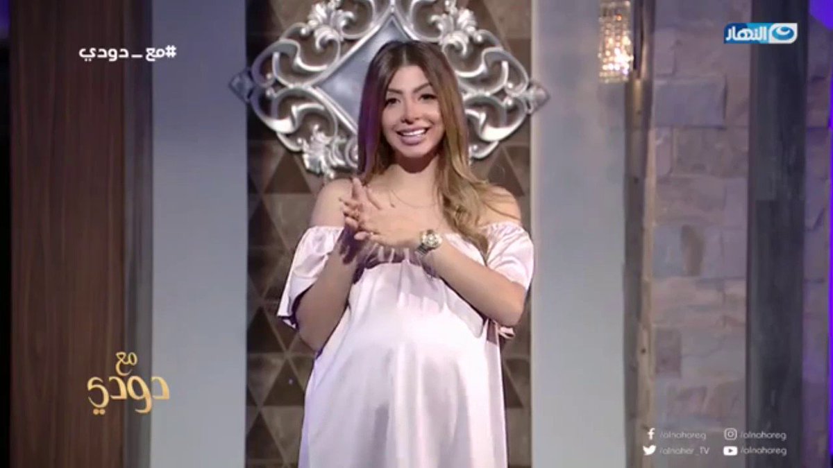 Egypt sentences TV presenter Doaa Salah to 3 yr in jail after saying on her show in ep 'Single Mothers', unmarried women who want kids, can. https://twitter.com/TVwithThinus/status/926423207174922240?ref_src=twsrc%5Etfw&ref_url=https%3A%2F%2Fwww.lematin.ch%2Fmonde%2Fprison-sujet-meres-celibataires%2Fstory%2F31425811