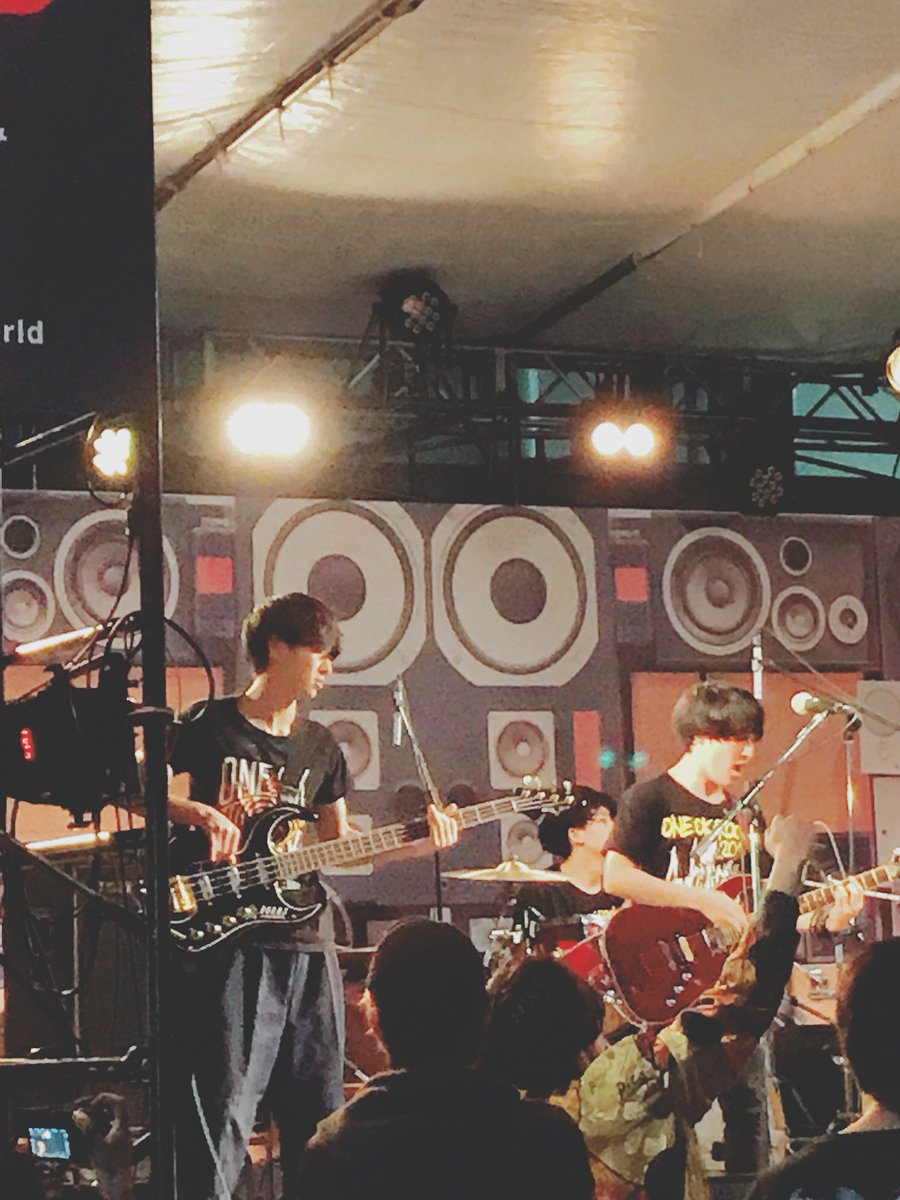 sluggerbasebal4's tweet photo. e-taxの皆さん最後の学祭ライブお疲れ様でした🎸🎤🎶
最高に楽しい学祭でした！！！
#立花祭 #etax https://t.co/ZRzGQUPgbT