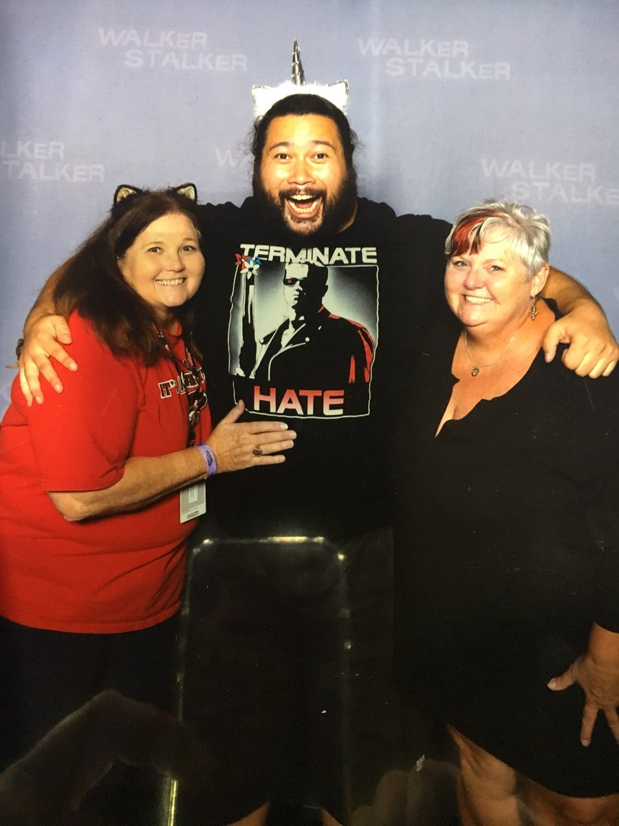 BrownPhy's tweet photo. Happiest guy on the planet! ❤️ this picture @smugorange https://t.co/IRV4wPgosm