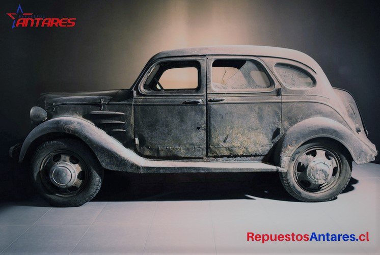 RepAntaresCl's tweet photo. El primer vehículo diseñado y fabricado por Toyota, cuando la marca ni siquiera se llamaba así, es el Toyoda AA de 1936
#Toyota #Historia 🤓 https://t.co/X3EaTauij5