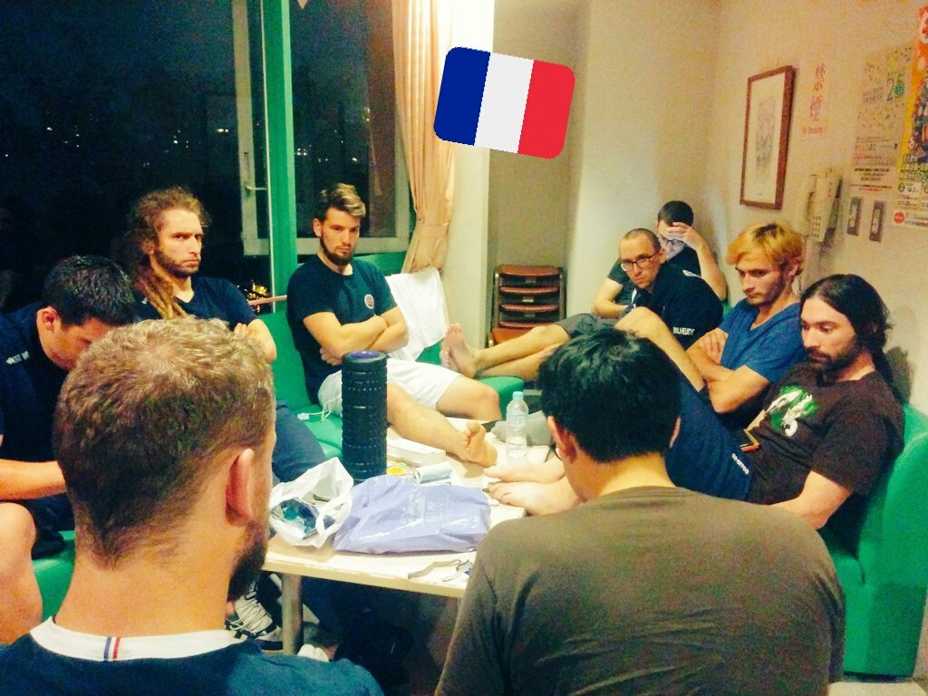 FFKinball's tweet photo. #Tokyo2017

Les bleus en plein brief pour les matchs de demain.

#EquipeDeFrance
#AllBleus
#WeAreKinball https://t.co/13paHsf7St