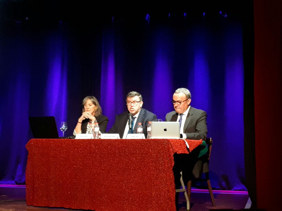 BarcelonaTurism's tweet photo. Assemblea del programa Shopping City: balanç i nous projectes pel 2018 #BarcelonaTurisme #TurismeCompres cc @VisitBCN_CAT https://t.co/VUQlykhTKg