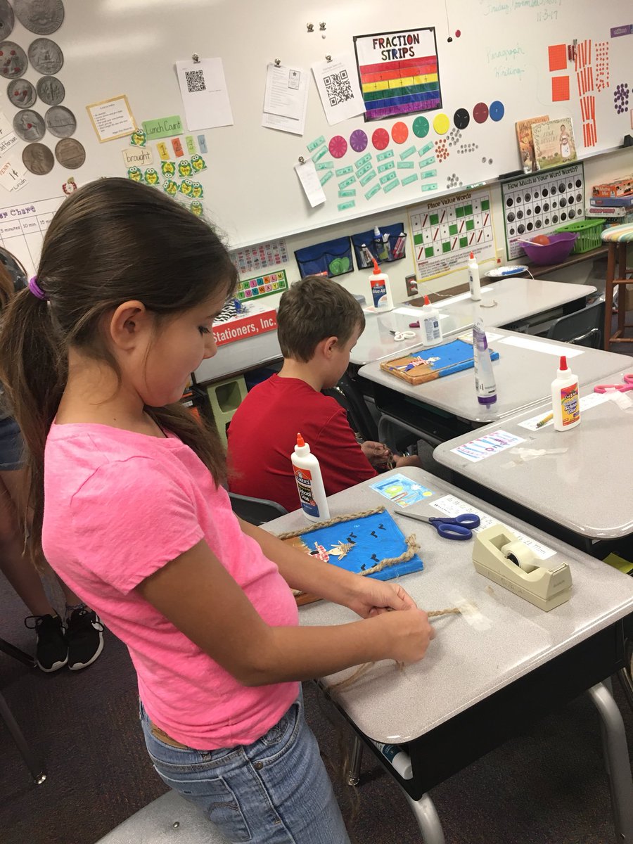 CooperatMiller's tweet photo. What we love most about the crafts club is that their work is truly their idea. #crafts #geniushour #misdproud @LMiller_Elem @MidlothianISD https://t.co/JASKqNEcEq