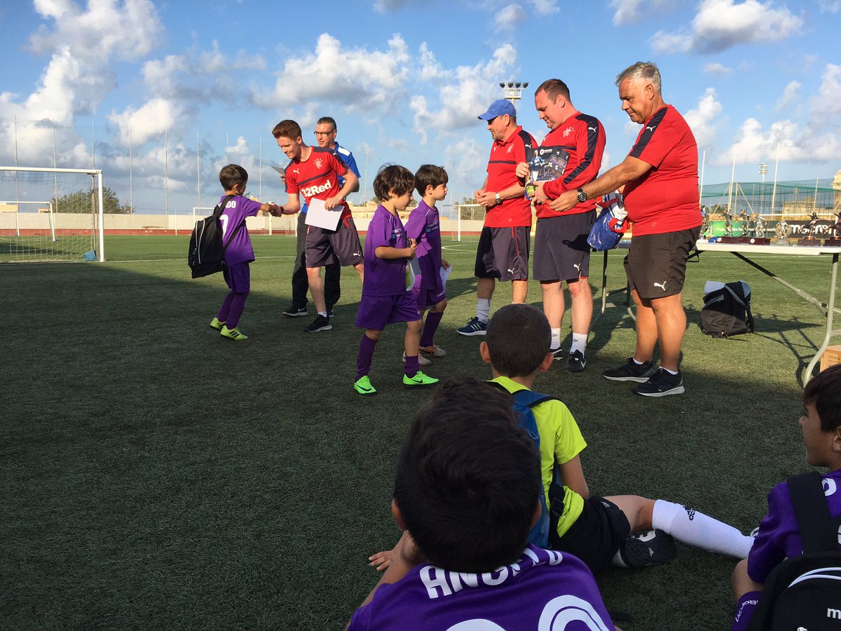 IainGreer9's tweet photo. Presentation time here in Malta! 🇲🇹 Great way to end the superb 3 days working in partnership with @LuxolSportsClub #RangersFamily 🔴⚪️🔵 https://t.co/94cWgyrIkd