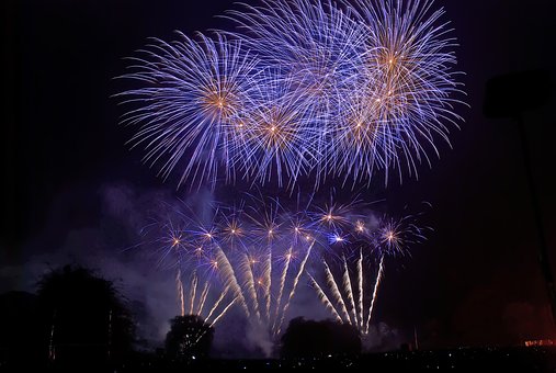 UKATA_Official's tweet photo. Remember remember no #asbestos on your #Bonfire this #BonfireNight https://t.co/sBelUPvu4p https://t.co/tlRyP8jxWM