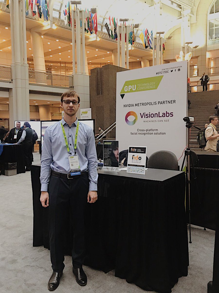 VisionLabs_LLC's tweet photo. Стенд VisionLabs с демо-зоной, позволяющей протестировать технологию распознования лиц здесь и сейчас. Все фото с конференции Nvidia GTC https://t.co/RGu7na4Rf1