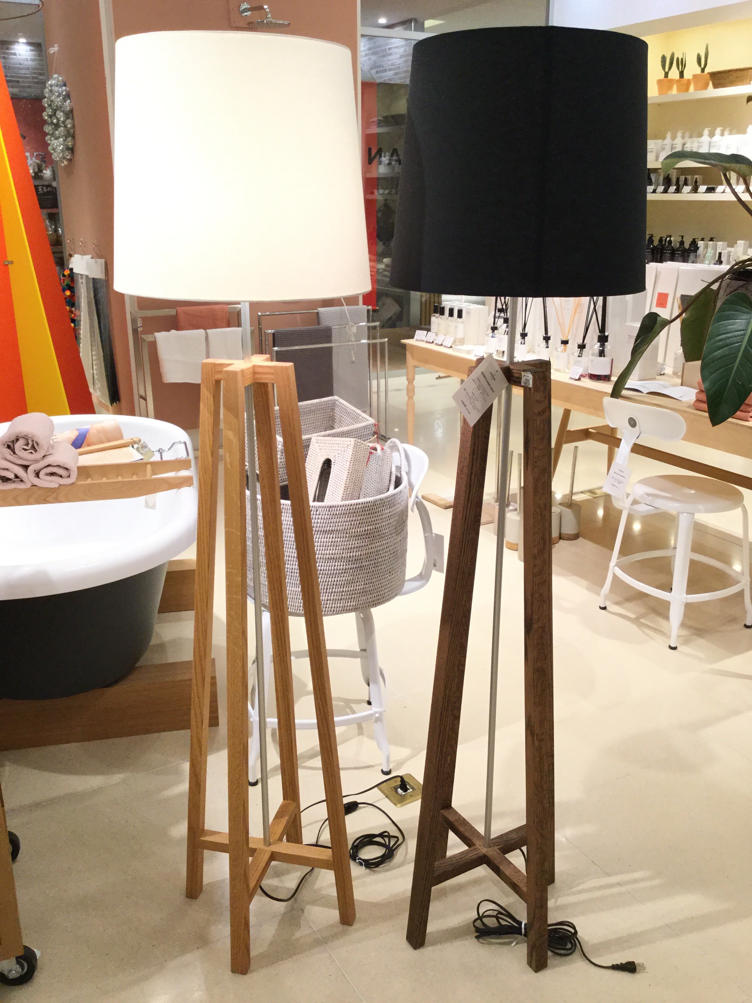 The CONRAN SHOP 流し入れ フロアライト The CONRAN SHOP 流し入れ フロアライト