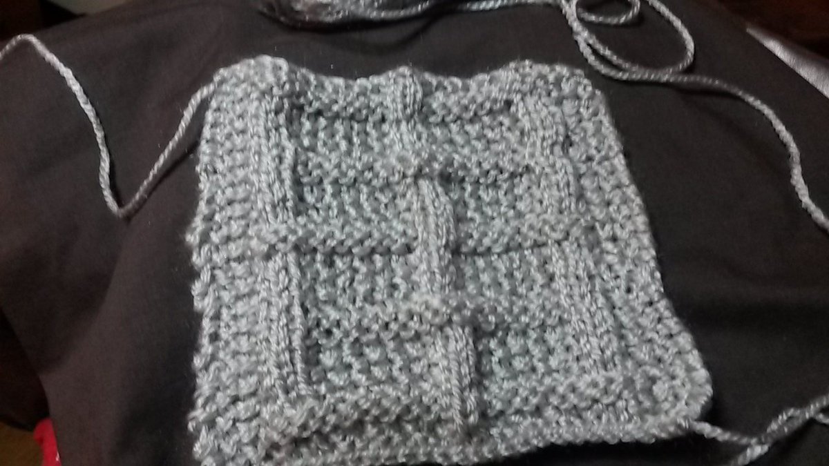 KnitWithMe's tweet photo. Some wizardry going on here when taking photo the pattern was more prominent upside down π #KnitWithMe #Creacrafts https://t.co/rr1nv33p5f
