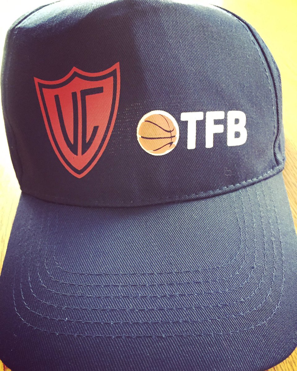 VCBasquet's tweet photo. Esta noche en venta en la cancha. Por 200 pesitos. #VamosVilla #TorneoFederal https://t.co/C72Y2KigPg