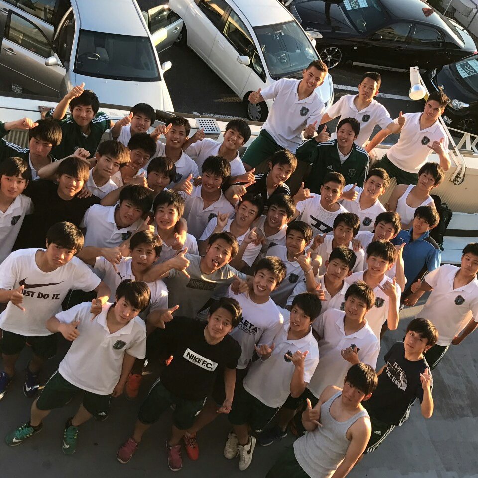 masaki9954's tweet photo. みんなとの3年間はとっても大切な宝物です！
3年間本当に楽しかったし、最高の仲間に出会えて本当に幸せです！
感謝いっぱいです！
みんなありがとう！！ https://t.co/9b6mbcyVqN