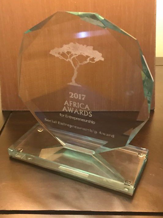 EnezaEducation's tweet photo. We won the Social impact Oriented business award. @Prosper4Africa #ALN2017 #AAE2017 https://t.co/VRRnr7aF95 https://t.co/vif36oTK0z