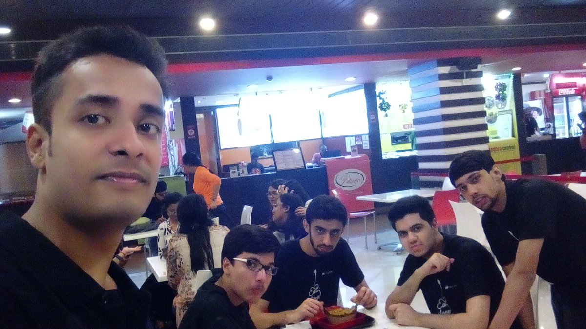 HBK1official's tweet image. An early dinner with the team after finishing the photoshoot. #godparticles #playtonia