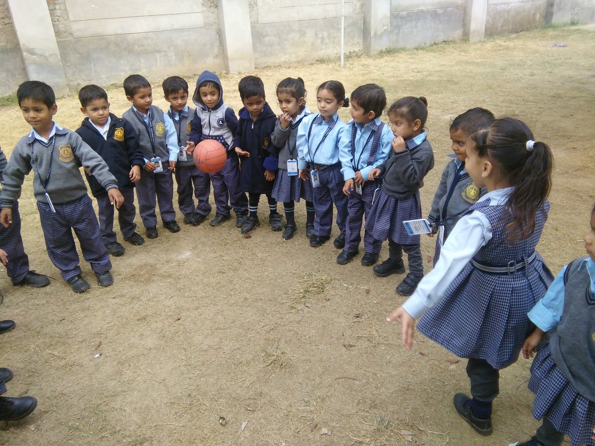 babybehl's tweet photo. NUR Ss enjoyed Play Time while playing game 'CATCHING BALL' to enhance  motor development, follow SDGoal no 3 @pkdhillon08 @TeachSDGs https://t.co/NnJjHy5Ac2