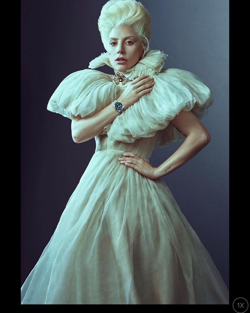 cicada_fei's tweet photo. @ladygaga The queen of fashion wearing Fei Fei Cicada @cicada_fei https://t.co/EZSl6uatQY