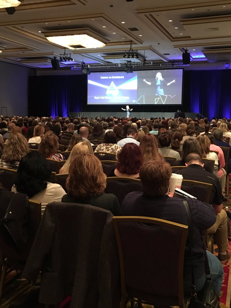 Paylocity's tweet photo. Keynote speaker @VictoriaLabalme discussing how to create organic and authentic messages during yesterday's session #PCTYClientCon #HR https://t.co/Q8fdAW45nb