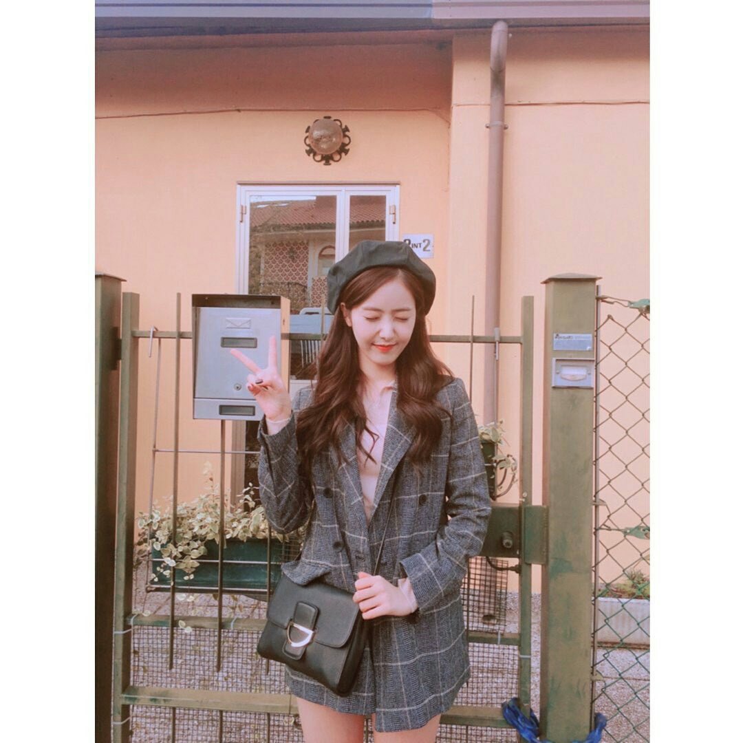 mboardarchive's tweet photo. Good evening 🐝
Aye aye this is Sinb 🙆
I'll do an open request for 10 slots! 
Drop yours below, (make sure you've done following our rules) 👇 https://t.co/qhUd6uNg72