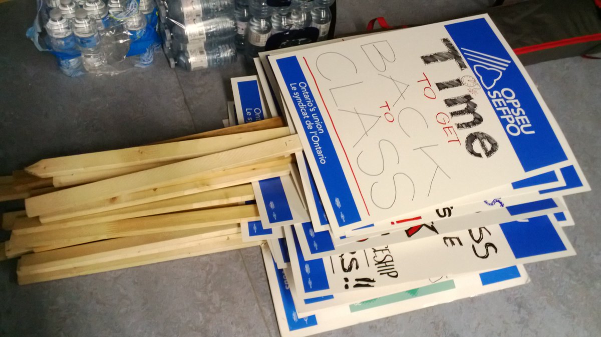 657Faculty's tweet photo. Picket @AnthonyRota's office, 375 MainStW, NorthBay 10am to noon! Students, parents, community, thank you for your #standwithfaculty https://t.co/q2eUlmKcFj