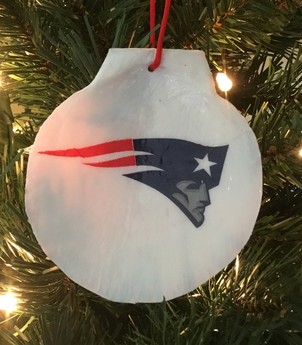 bleenich's tweet photo. New England Patriots Ornament Personalized Ornament Football https://t.co/Oztq8R1uTR via @Etsy https://t.co/13PJoe5pv1