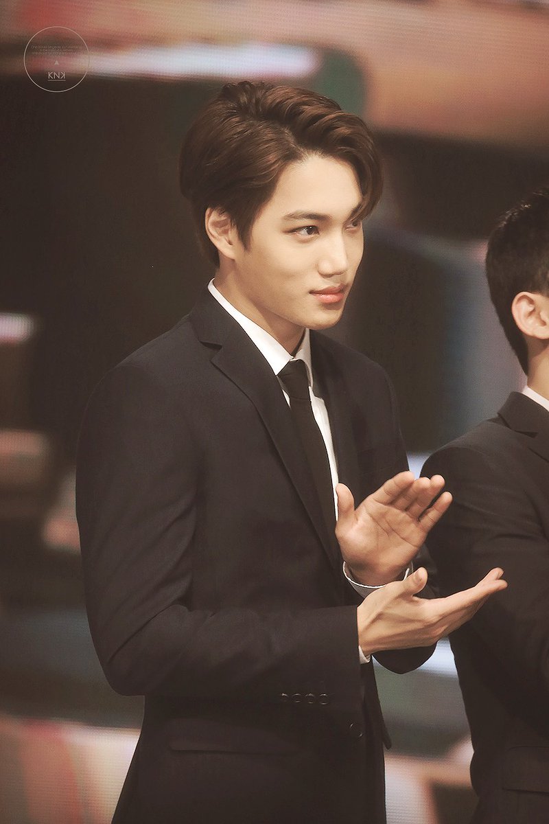 kai_n_kimjongin's tweet photo. "保持自己倔強的姿態，也擁有溫柔的情懷" ​​​​ 
https://t.co/EBo8JCAjlN

#엑소카이 https://t.co/pddgs4FXmv