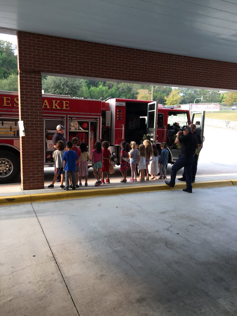 FTEfalcons's tweet photo. Thank you @WestlakeFD for visiting us! #FTESteamFest #FalconFinest https://t.co/U7lNIzSzDg