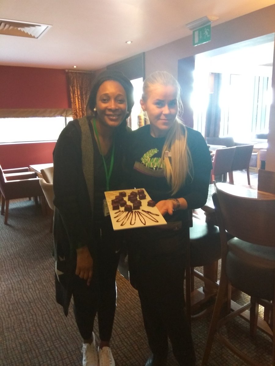 Attention to all chocolate lovers! We have got it! Choc raspberry decadence ⚠ 🍫🍮<a href="/gary_villiers/">Gary De Villiers</a> <a href="/LAhMostloved/">LAhMostloved</a> <a href="/Nitin97034968/">Nitin</a> <a href="/RakeshMistry87/">Rakesh Mistry</a>