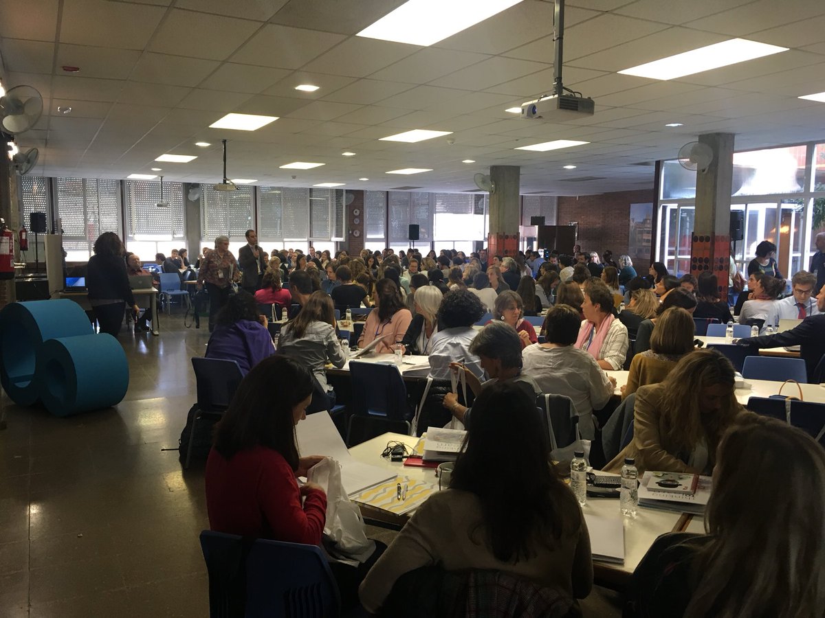 _institucio's tweet photo. Welcome to the workshop #thinking2learn @La_Farga #davidperkins #robertswartz https://t.co/TFozxgo6Jp