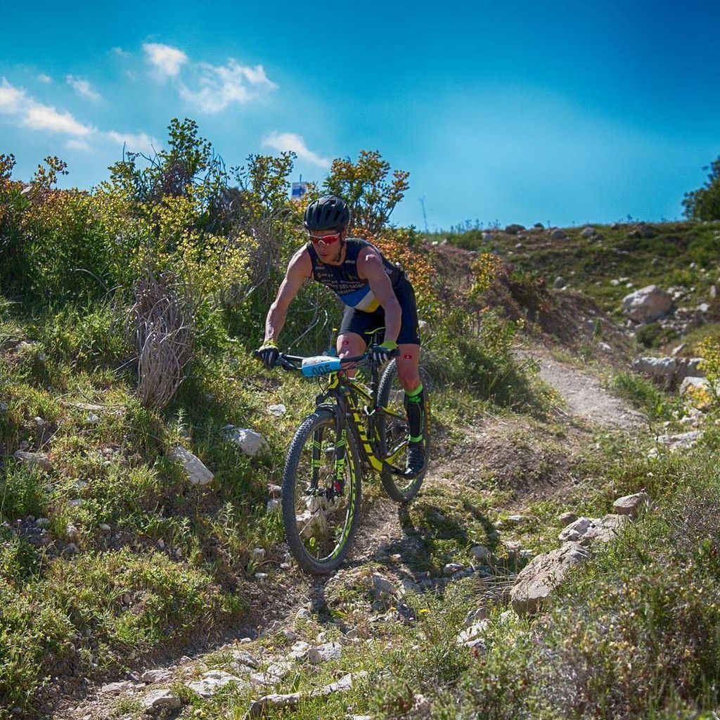 shctravelcyprus's tweet photo. Difficult roads often lead to beautiful destinations ๐
โข
โข
โข
โข
โข
#xterracyprus #xterraoffroad #mtb #mtblife #trailrun #trailrunning #onetriโฆ https://t.co/evsrizhTRV