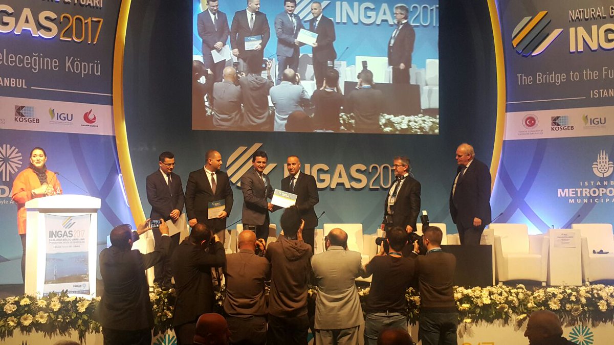 AKSA_DGBAKIM's tweet photo. #ingas2017 #doğalgaz işletmeciliği oturumu sona erdi. Komisyon çalışmalarına ara vermeden devam edeceğiz. @GazbirGazmer @DasdemirHuseyin https://t.co/zWS9gNrZQ8