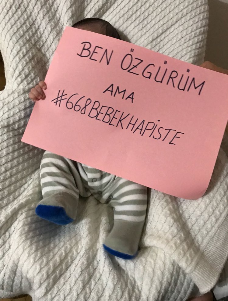 Bebeklerin ideolojisi yoktur, tarafı yoktur. Sadece süt kokarlar. #668BebekHapiste ve bu kış günü azalarak tükeniyorlar.