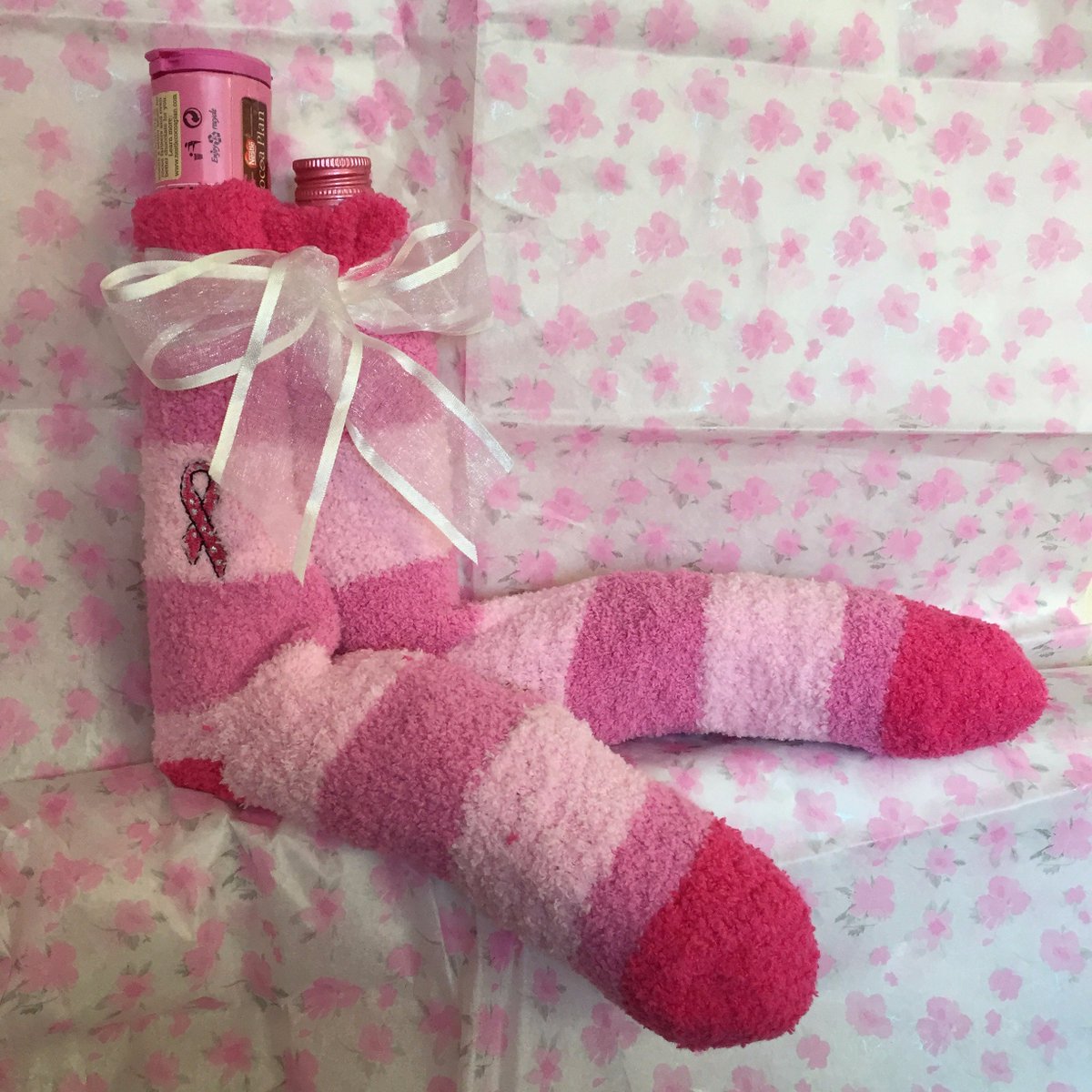 prolight_design's tweet photo. Pretty in Pink. We love a good raffle! #raffle #sweets @JoGough3 looking good pink lady and what a prize! https://t.co/xl4kLGaLXf