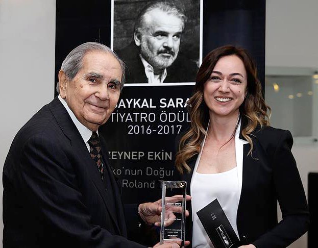 Tiyatro Bölümü öğretim görevlimiz Zeynep Ekin Öner Öztürk, Baykal Saran Yılın Tiyatro Sanatçısı Ödülü'ne layık görüldü.