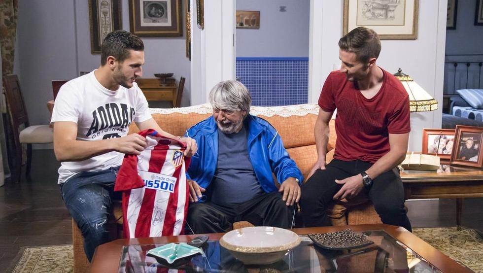 Atletico_MD's tweet photo. Gabi y Koke, en el próximo episodio de 'La que se avecina'. #Atleti https://t.co/rysYH33gIQ https://t.co/2FNg790pe4