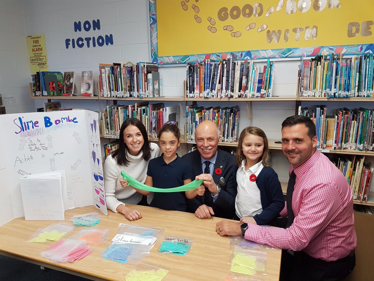 niagaracatholic's tweet photo. Director Crocco learning about making slime with students at Notre Dame Catholic Elementary School. #messylearningisfunlearning https://t.co/fcl64hAKjb