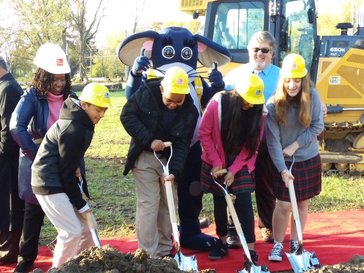 indylibrary's tweet photo. We're so excited about today's groundbreaking for the long awaited Michigan Road branch! https://t.co/ta08JAL7Zw https://t.co/0OSYlxsYmD