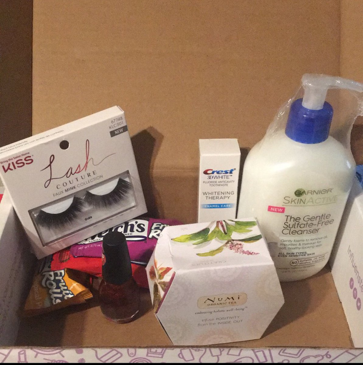 BieberGift tweet media